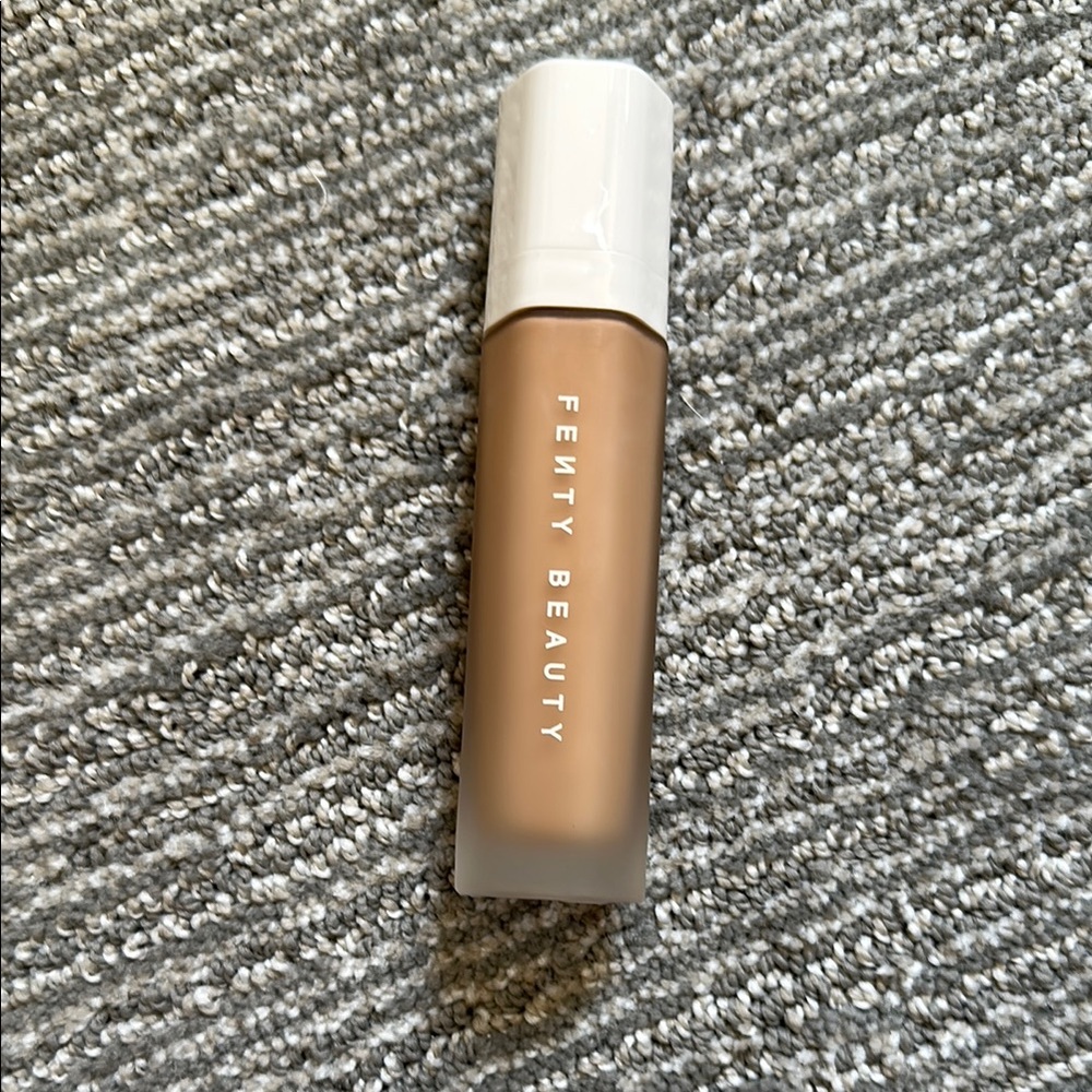 Fenty Beauty Soft Lit Foundation 280